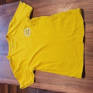 Unisex Vans off the Wall Tee size Small.  Gold-Yellow